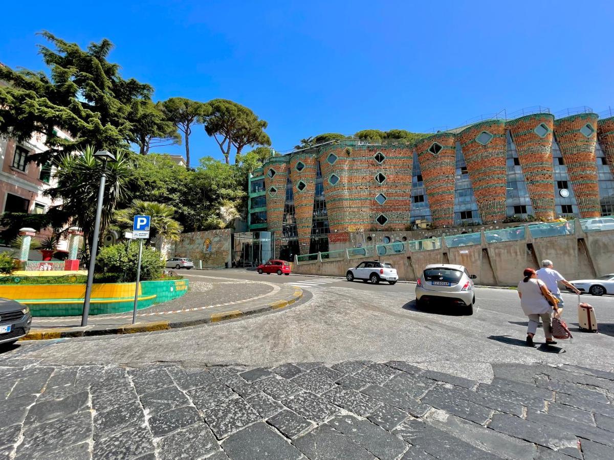 VietriLa Finestra Sul Duomo, Amalfi Coastアパートメント エクステリア 写真