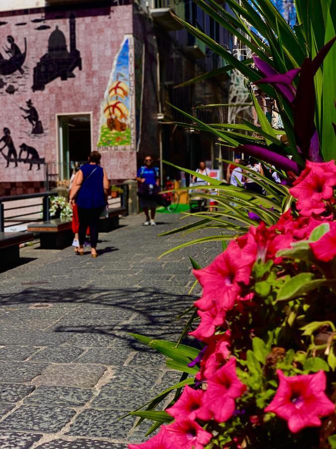 VietriLa Finestra Sul Duomo, Amalfi Coastアパートメント エクステリア 写真