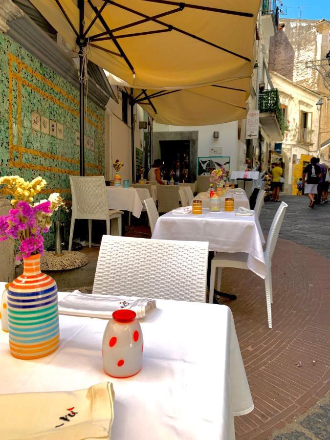 VietriLa Finestra Sul Duomo, Amalfi Coastアパートメント エクステリア 写真
